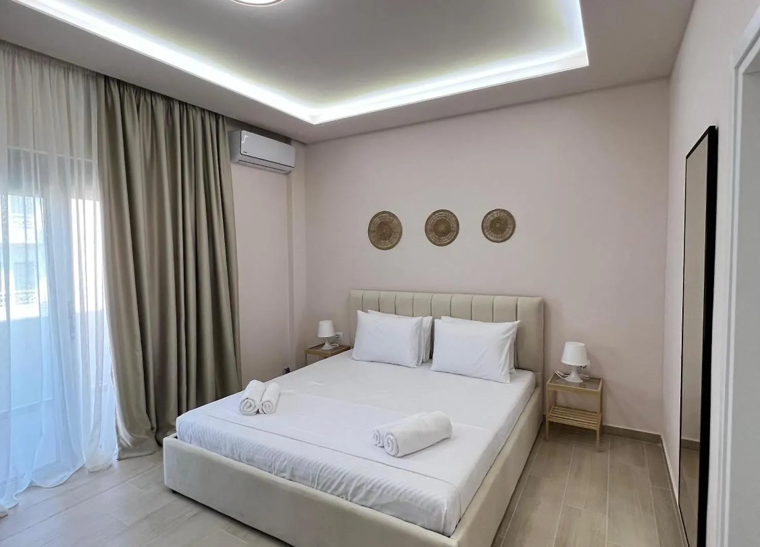 Grand Blue Lux Hotel Sarande 0*,  Albania