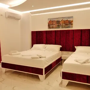  Hotel Lumi