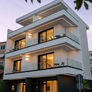 Austin Boutique Sarande