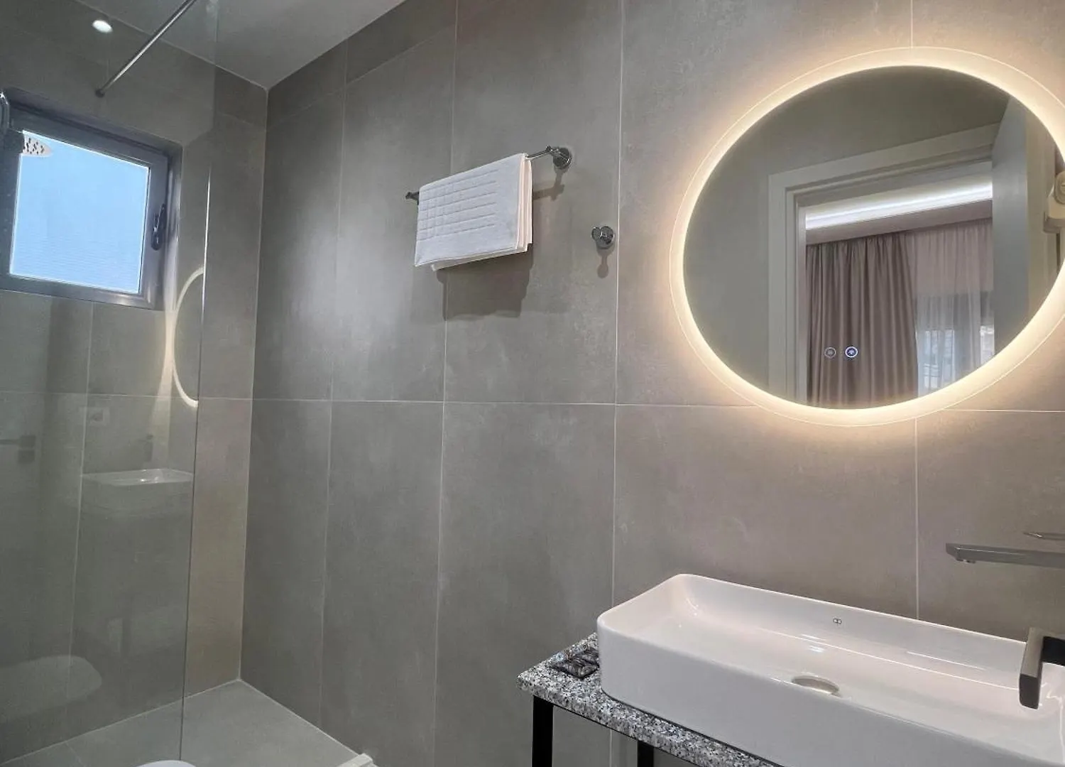 Grand Blue Lux Hotel Sarande Albania