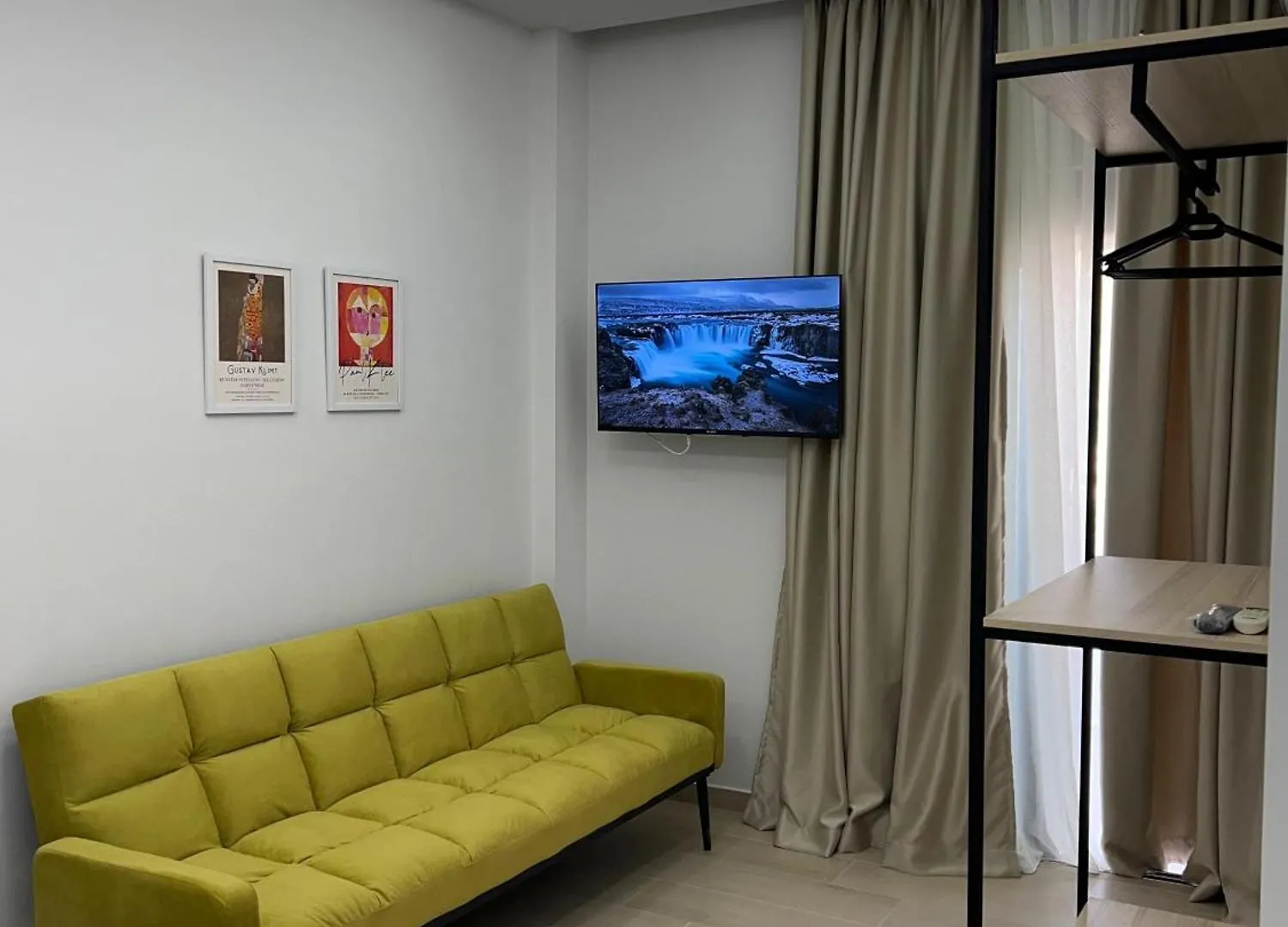 Grand Blue Lux Hotel Sarande
