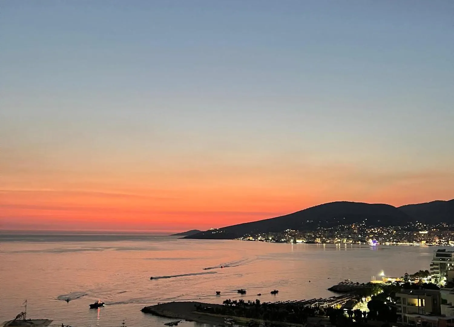 Grand Blue Lux Hotel Sarande